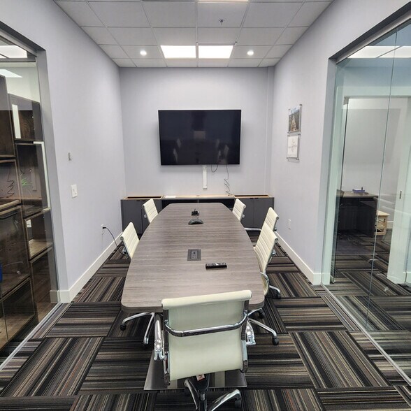More Photos Of 8029 199 St, Langley Twp Office For Sale