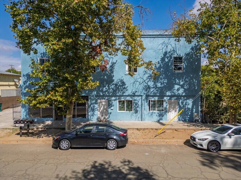 Primary Photo Of 3882 Washington Ave, Le Grand Apartments For Sale