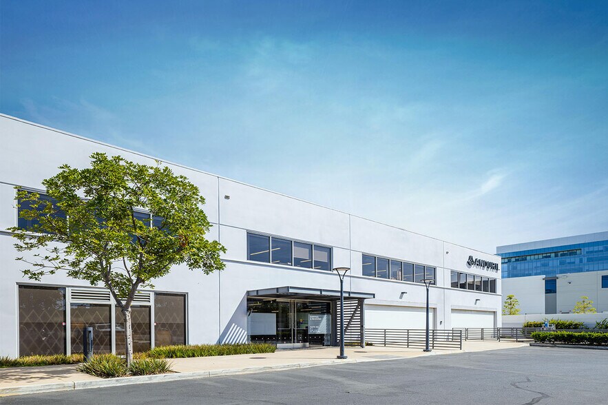 More Photos Of 2722 Michelson Dr, Irvine Office For Sale