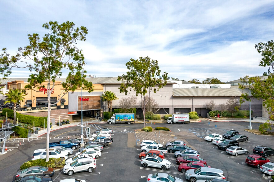 More Photos Of 200-272 E Via Rancho Pky, Escondido General Retail For Sale