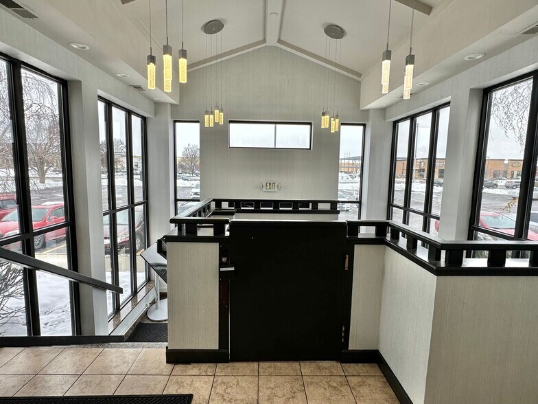 More Photos Of 9245 Calumet Ave, Munster Office For Lease