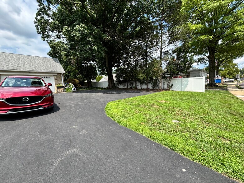 More Photos Of 1000 Old York Rd, Abington Office Residential For Sale