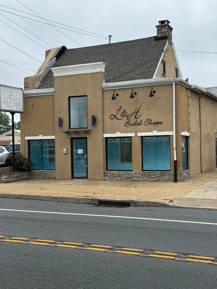 More Photos Of 9353-55 Old Bustleton ave, Philadelphia Freestanding For Sale