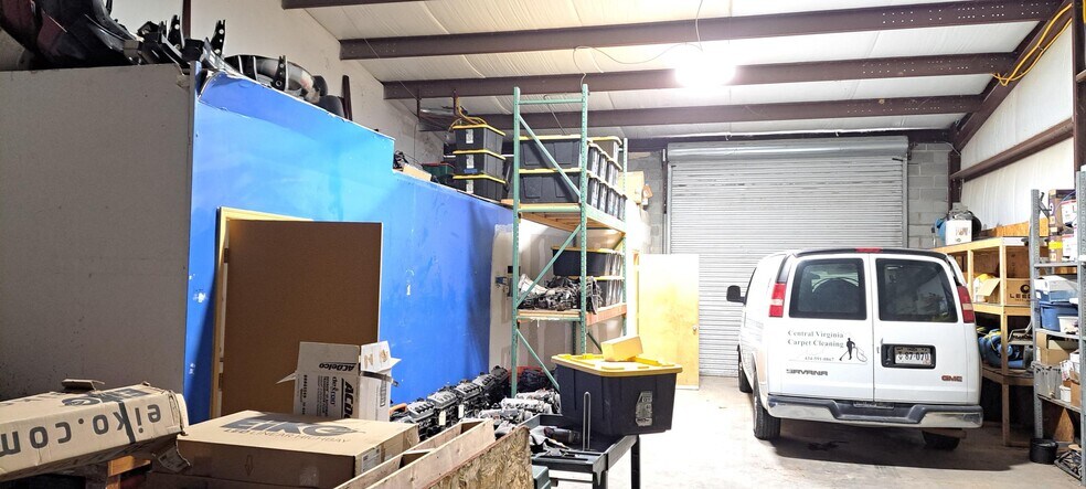 More Photos Of 92 & 102 Industrial Way, Troy Light Distribution For Lease