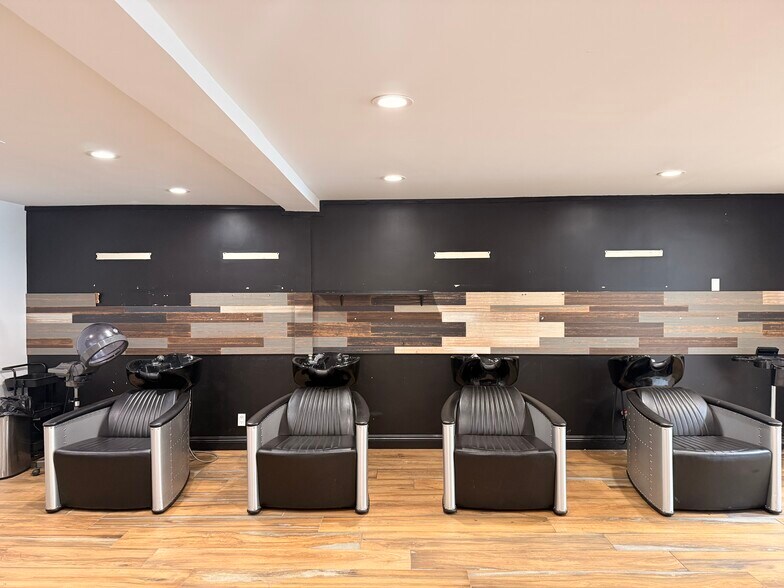More Photos Of 463-467 S La Brea Ave, Los Angeles Storefront Retail Office For Lease