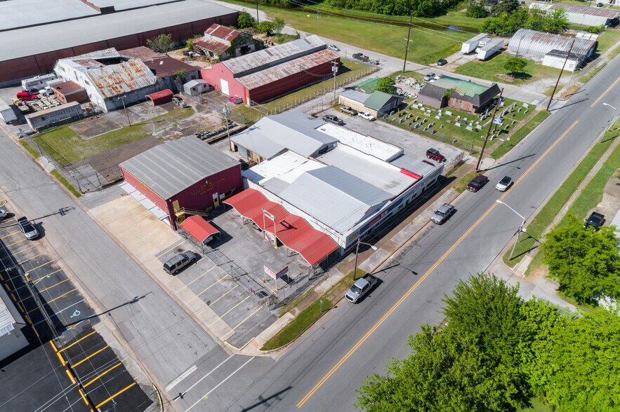 More Photos Of 101 Moulton St W, Decatur Flex For Sale