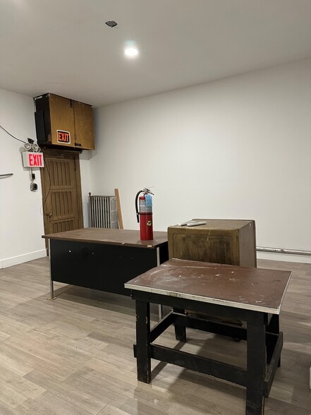 More Photos Of 93 Allen St, New York Apartments For Lease