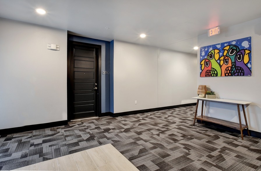 More Photos Of 6444 Burnet Rd, Austin Apartments For Sale