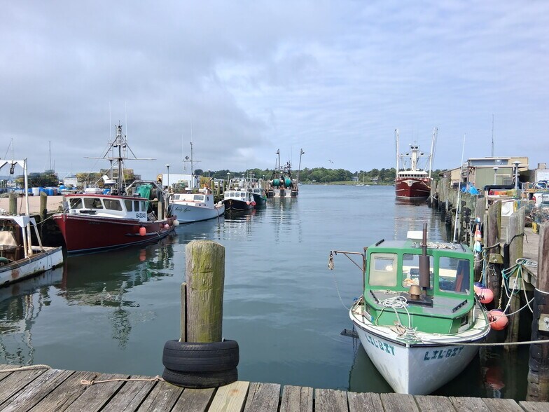 More Photos Of 117 Water St, Stonington Apartments For Sale