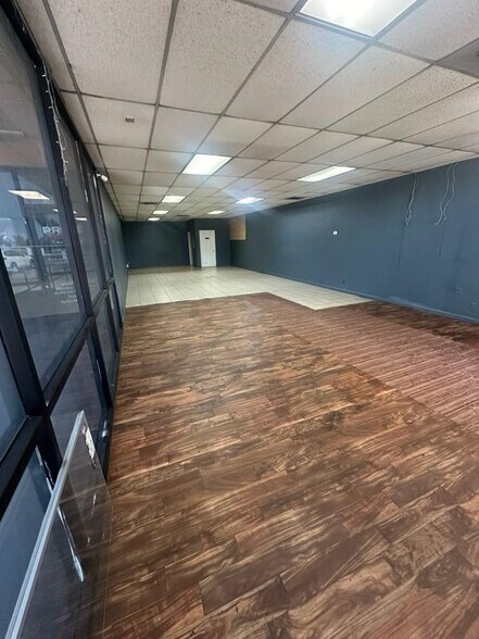 More Photos Of 1419-1439 Crowell St, Livingston Freestanding For Lease