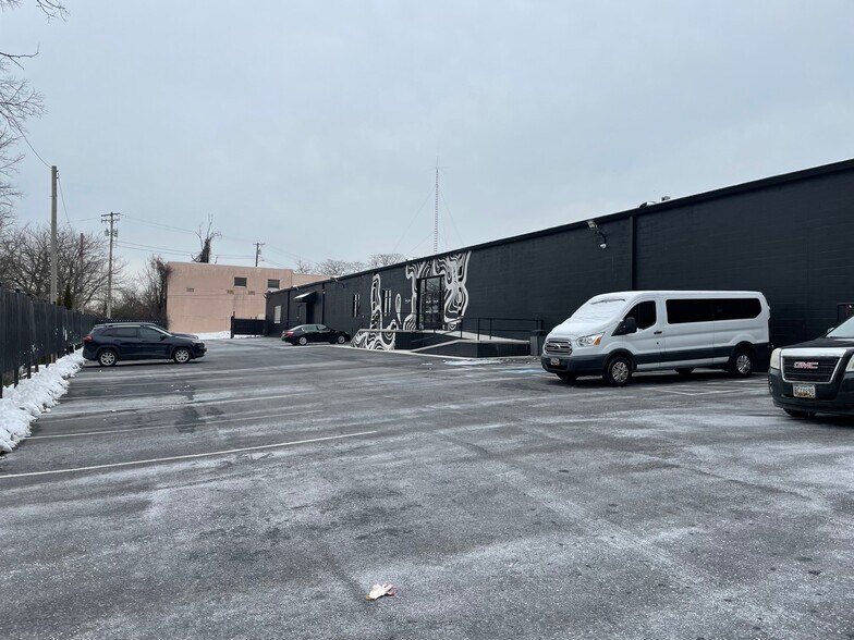 More Photos Of 3425 Sinclair Ln, Baltimore Warehouse For Sale