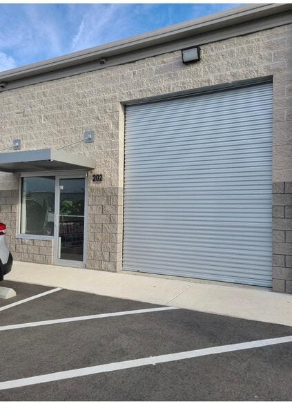 More Photos Of 1550 Tileston Rd, Saint Cloud Warehouse For Lease