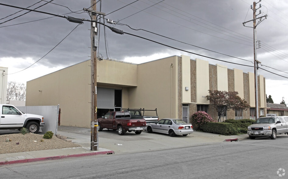 Primary Photo Of 2624-2638 Nicholson St, San Leandro Warehouse For Sale