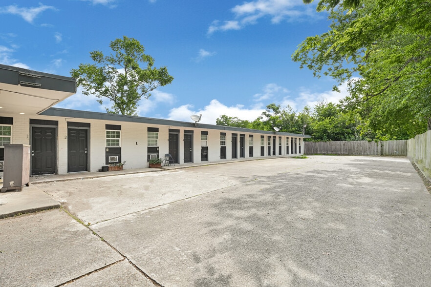 More Photos Of 3714 Dabney St, Houston Apartments For Sale