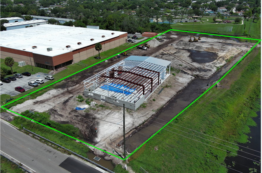 Primary Photo Of 7125 114th Ave, Largo Warehouse For Lease