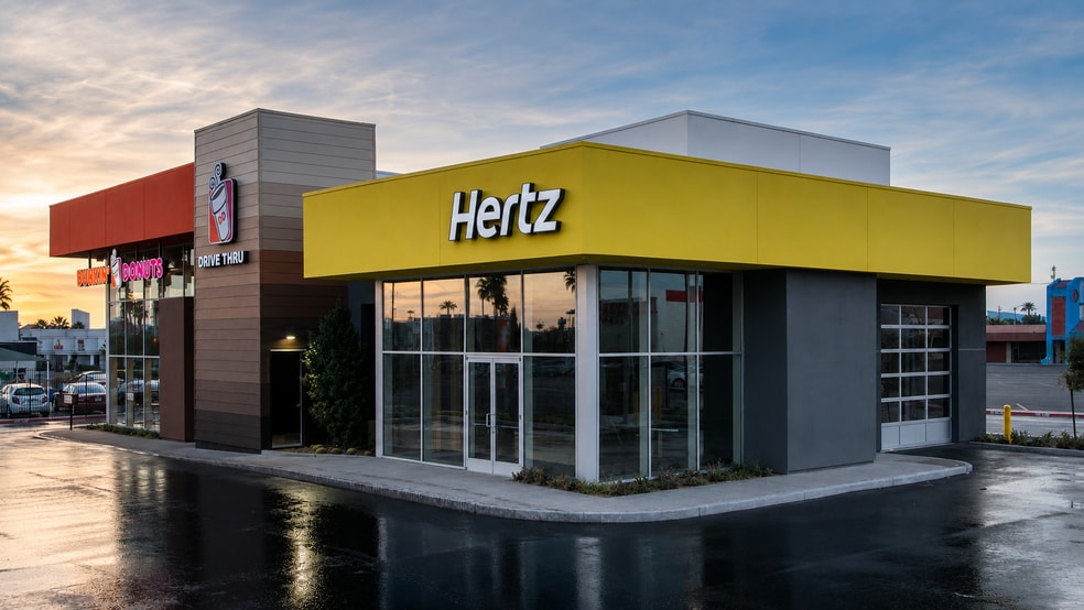 More Photos Of 5905 W Sahara Ave, Las Vegas General Retail For Sale