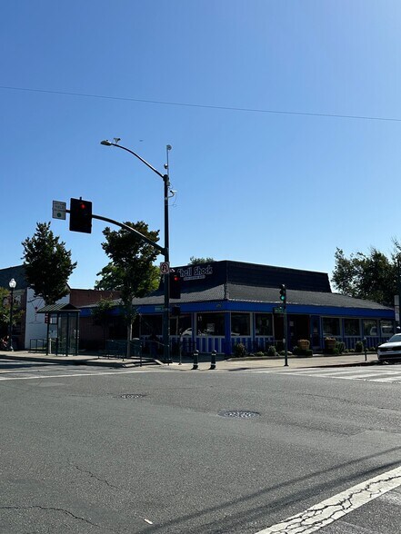 More Photos Of 1465 Webster St, Alameda Restaurant For Sale