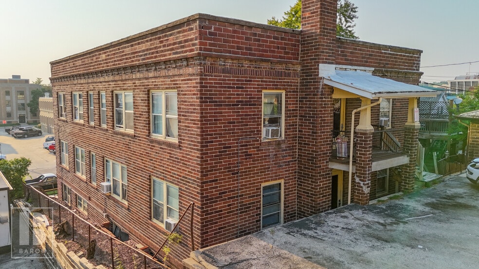 More Photos Of 209 S 4th St, Council Bluffs Apartments For Sale