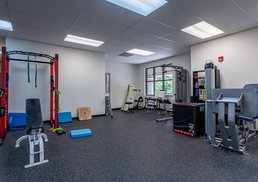 More Photos Of 335 Roselane St NW, Marietta Medical For Lease