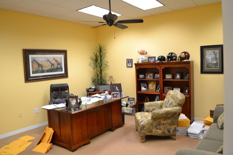 More Photos Of 1401 US Highway 17 N, Fort Meade Freestanding For Sale