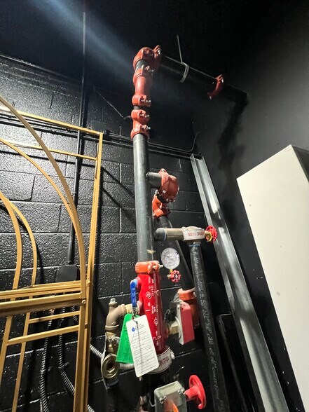 More Photos Of 3181 W Alameda Ave, Denver General Retail For Sale