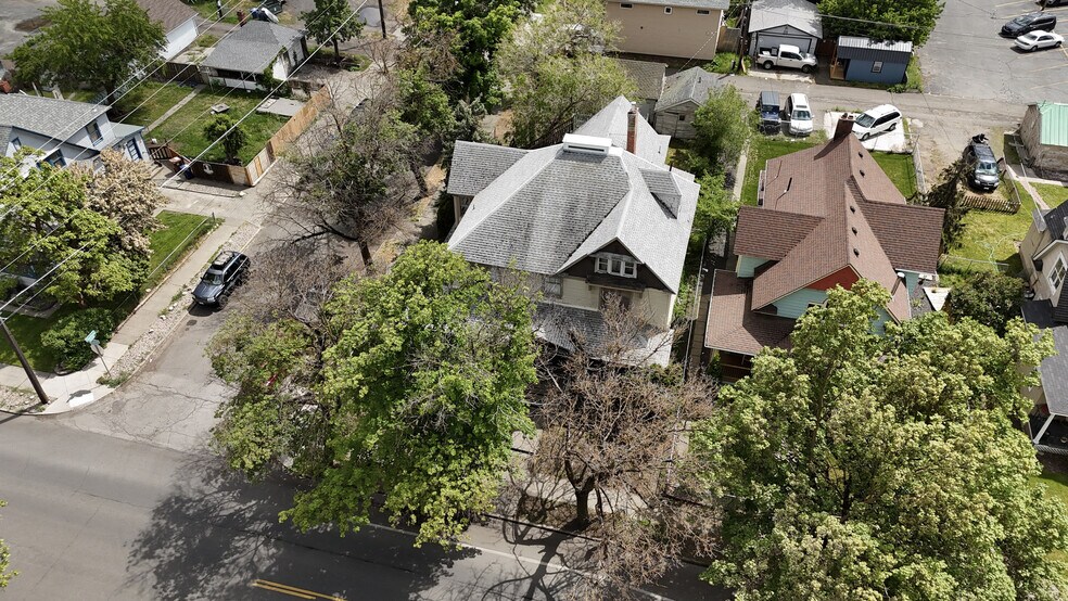 More Photos Of 1101 W Maxwell Ave, Spokane Apartments For Sale