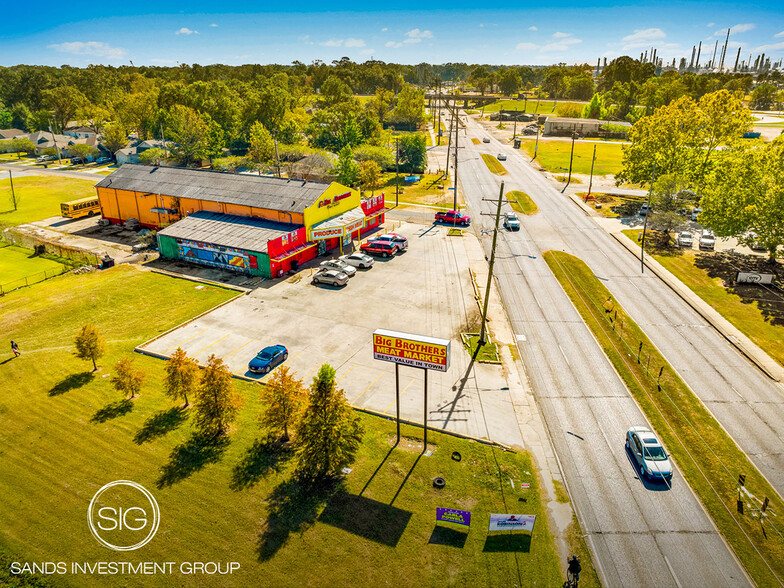 Primary Photo Of 6708 Scenic Hwy, Baton Rouge Convenience Store For Sale