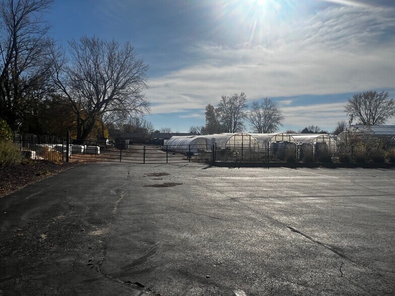 More Photos Of 6101 E Riverside Blvd, Rockford General Retail For Sale