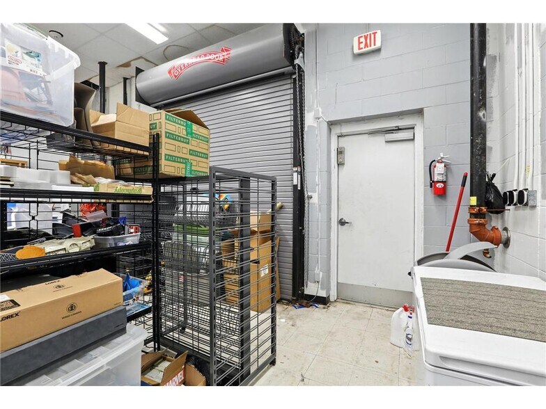 More Photos Of 9079 Buchanon Trl, Inver Grove Heights General Retail For Sale