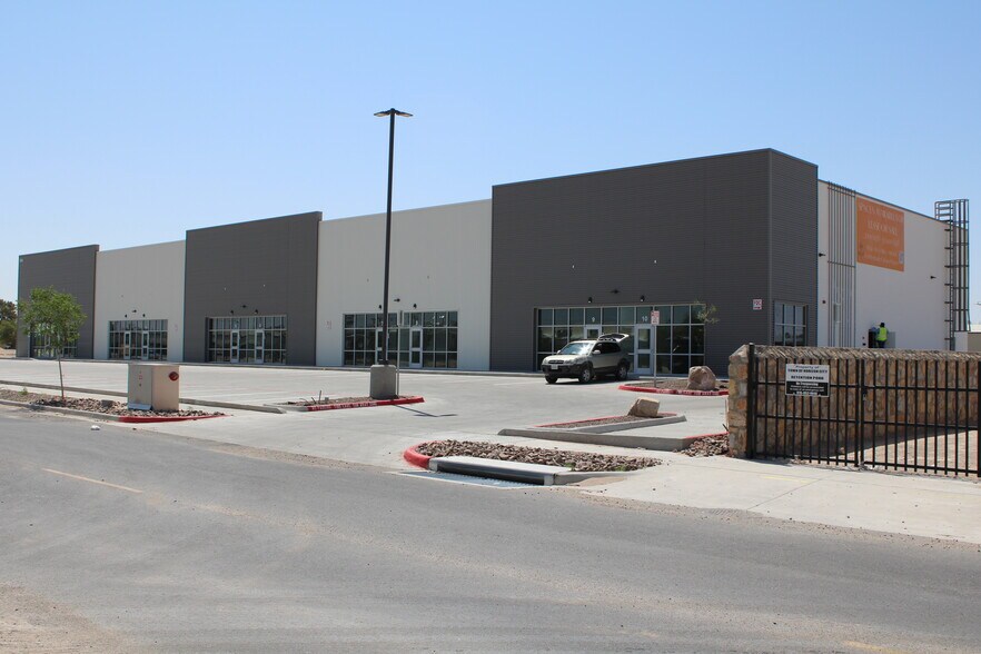 More Photos Of 1524 Oxbow Dr, Horizon City Medical For Sale