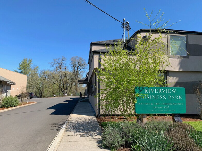 More Photos Of 1901 Garden Ave, Eugene Coworking Space