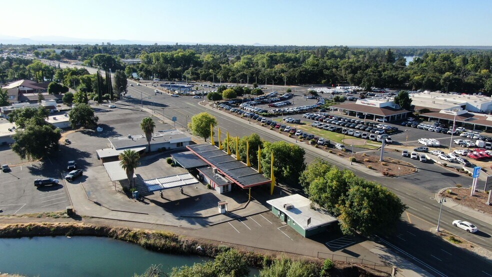 More Photos Of 610 Cypress Ave, Redding Loft Creative Space For Sale