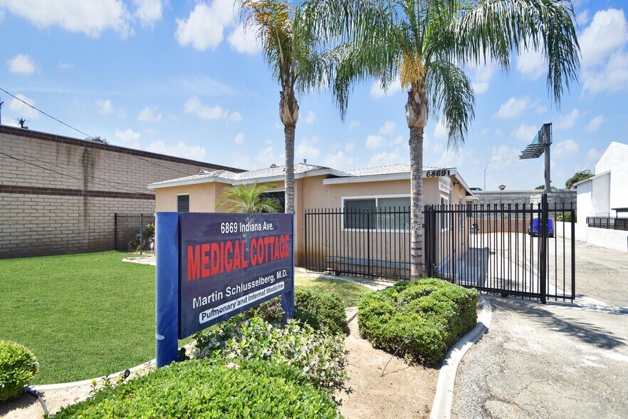 More Photos Of 6869 Indiana Ave, Riverside Freestanding For Sale