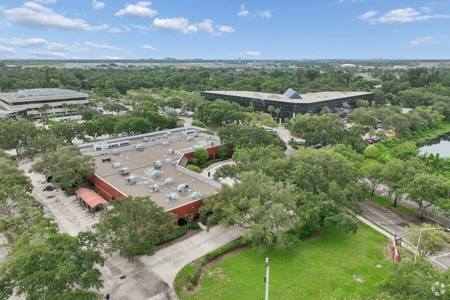 More Photos Of 16001 Bay Vista Dr, Clearwater Office For Lease
