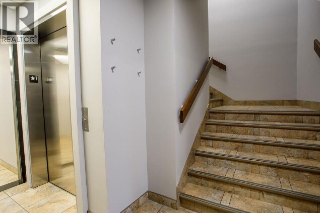 More Photos Of 1455 Ellis St, Kelowna Office Residential For Sale
