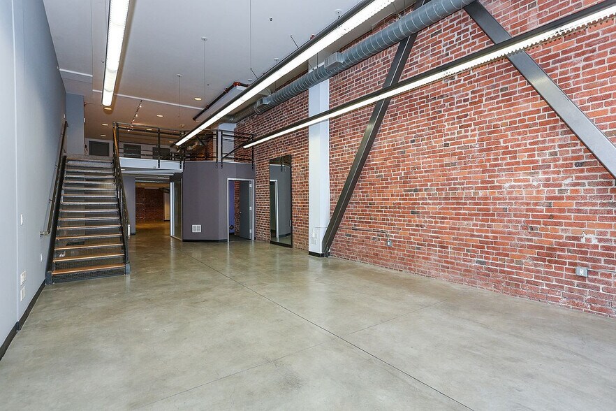 More Photos Of 1233-1235 Howard St, San Francisco Office For Sale