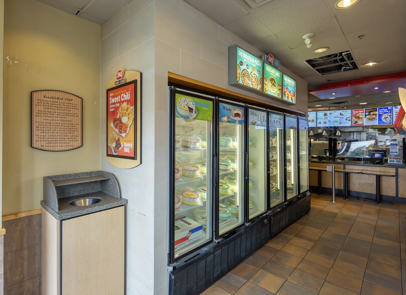 More Photos Of 4990 Victoria Dr, Vancouver Storefront Retail Residential For Sale