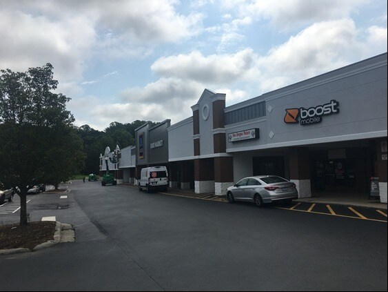 More Photos Of 819-821 S Main St, Kernersville Unknown For Lease