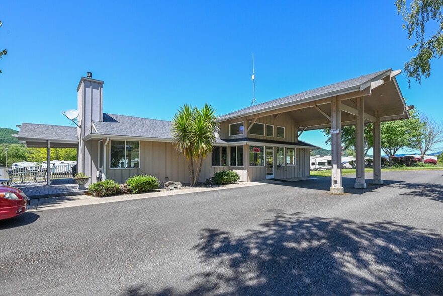 More Photos Of 1120 John Long Rd, Oakland Manufactured Housing Mobile Home Park For Sale