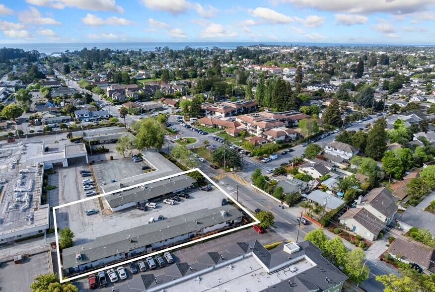 Primary Photo Of 622-626 Frederick St, Santa Cruz Medical For Lease