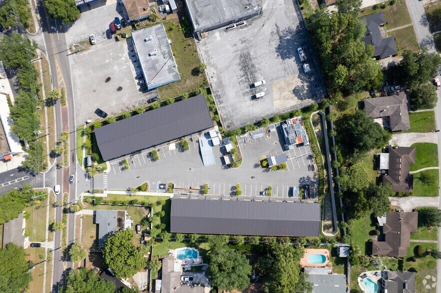 More Photos Of 3625 Rogero Rd, Jacksonville Warehouse For Lease