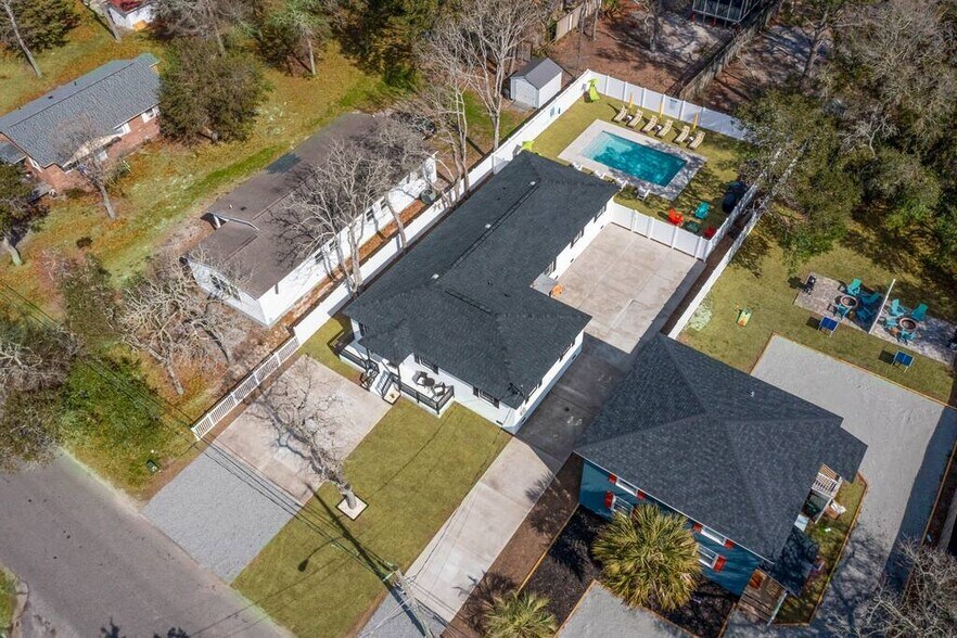 More Photos Of 508 33rd Ave S, North Myrtle Beach Apartments For Sale