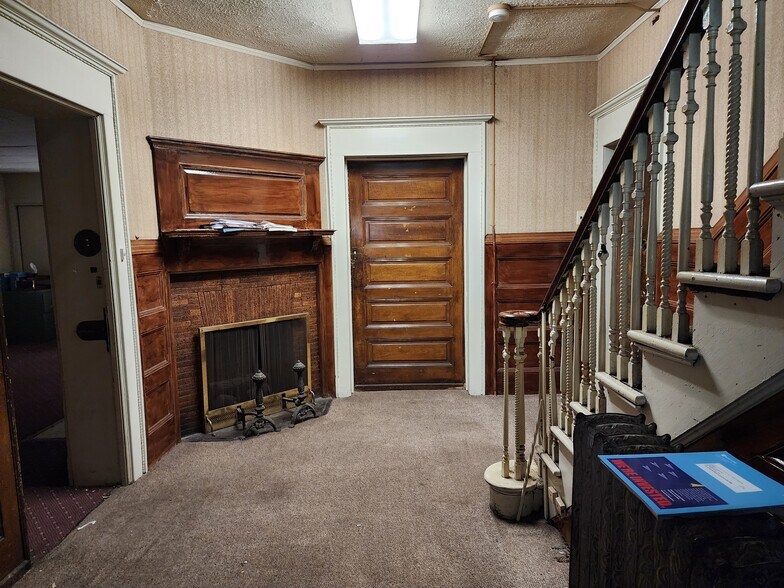 More Photos Of 63 Washington St, East Orange Office For Sale