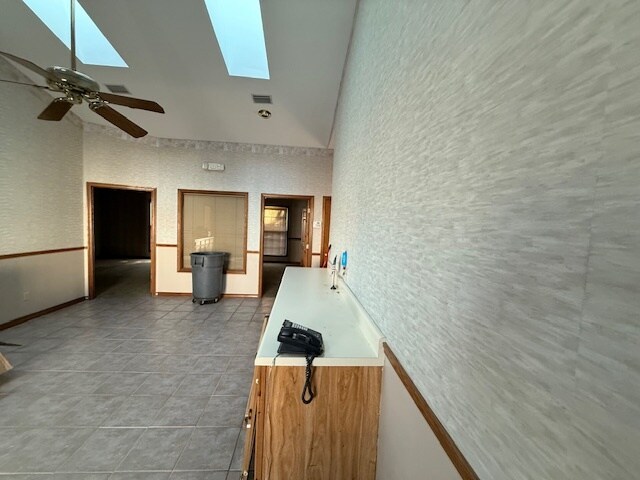 More Photos Of 3073 Gulf Breeze Pky, Gulf Breeze Fast Food For Lease