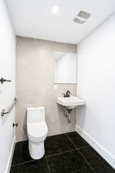 More Photos Of 253 Malcolm X Blvd, Brooklyn Storefront Retail Residential For Lease