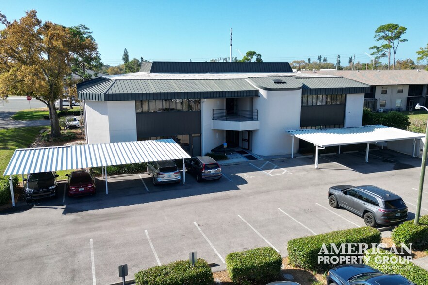 More Photos Of 3307 Clark Rd, Sarasota Office For Sale