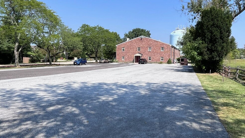 More Photos Of 6198 Butler Pike, Blue Bell Medical For Sale
