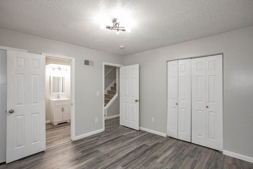 More Photos Of 3108 Eaton St, Kansas City Multifamily For Sale