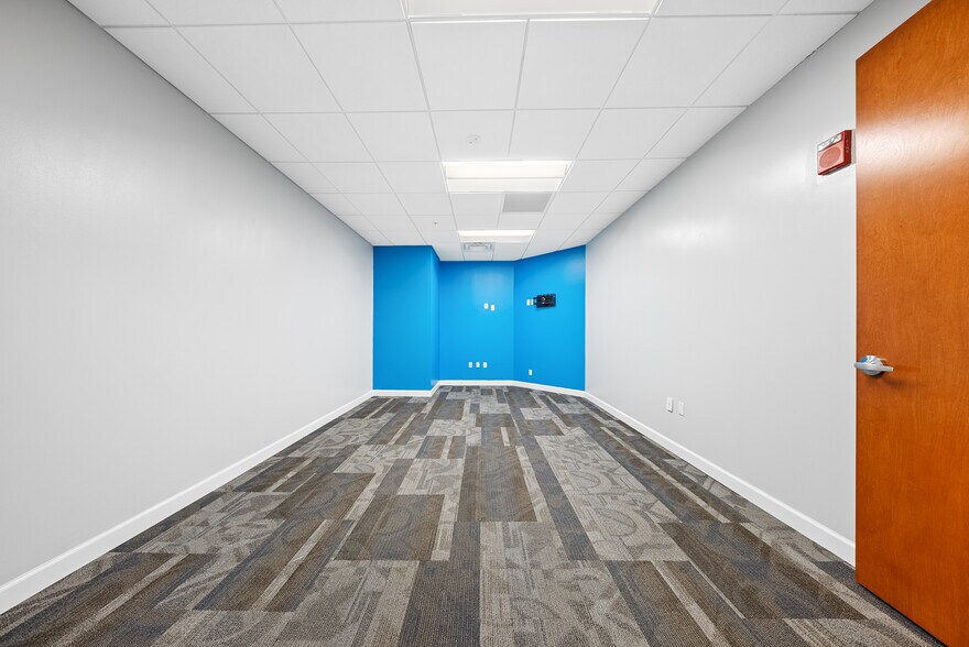 More Photos Of 121-189 S Orange Ave, Orlando Office Residential For Sale