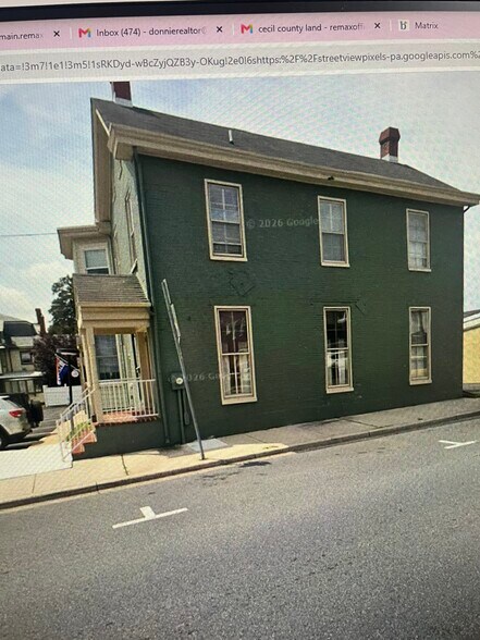 More Photos Of 12 S Queen St, Rising Sun Loft Creative Space For Lease